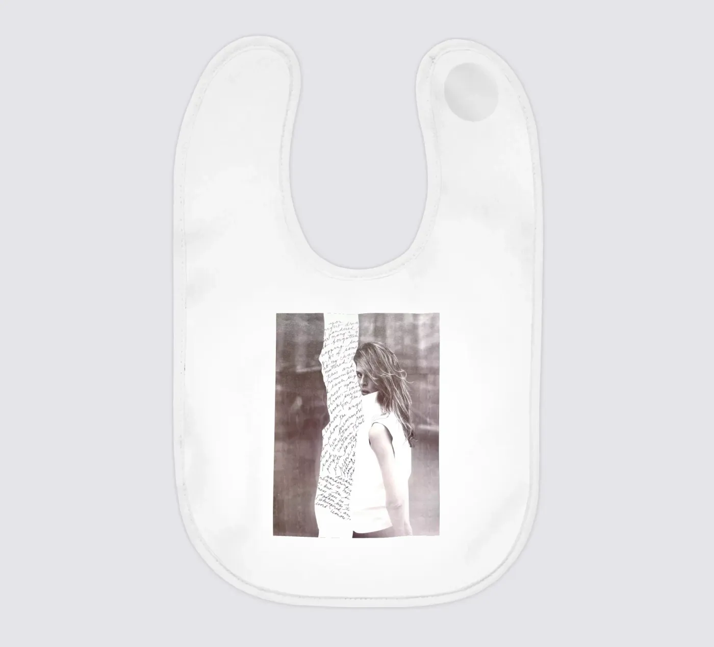 Scribble baby bib by dekonstruktiv