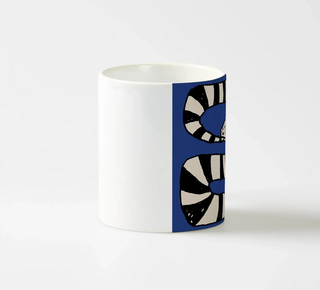 The Snake Eating Tail No3 tazza in ceramica da TijanaArtStudio88