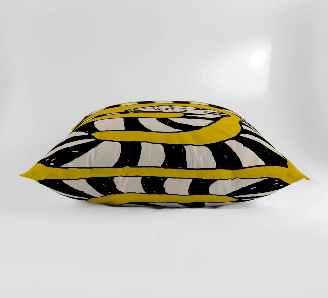 The Snake Eating Tail No4 cuscino da TijanaArtStudio88