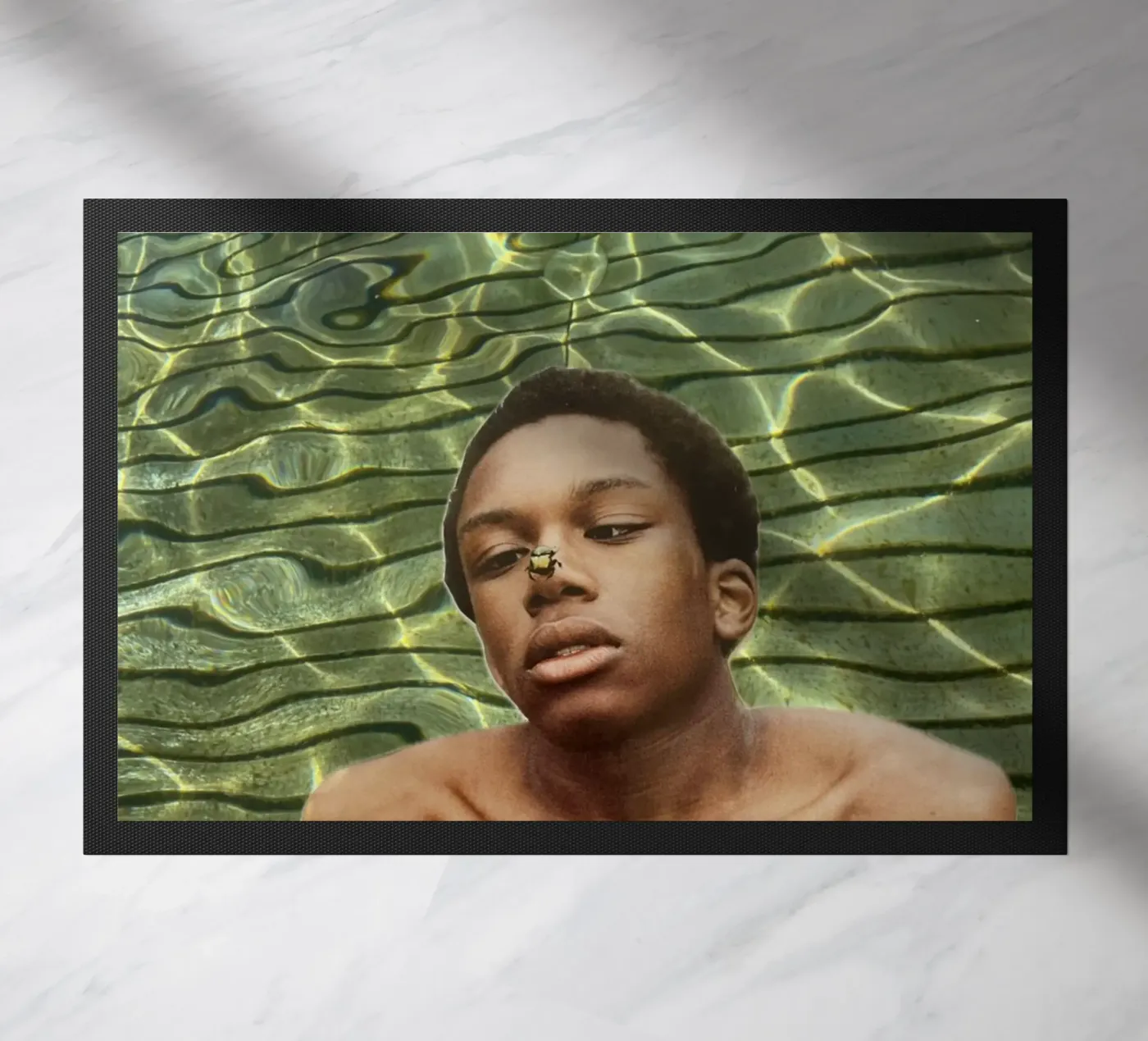 Lucky beetle Fußmatte von dekonstruktiv