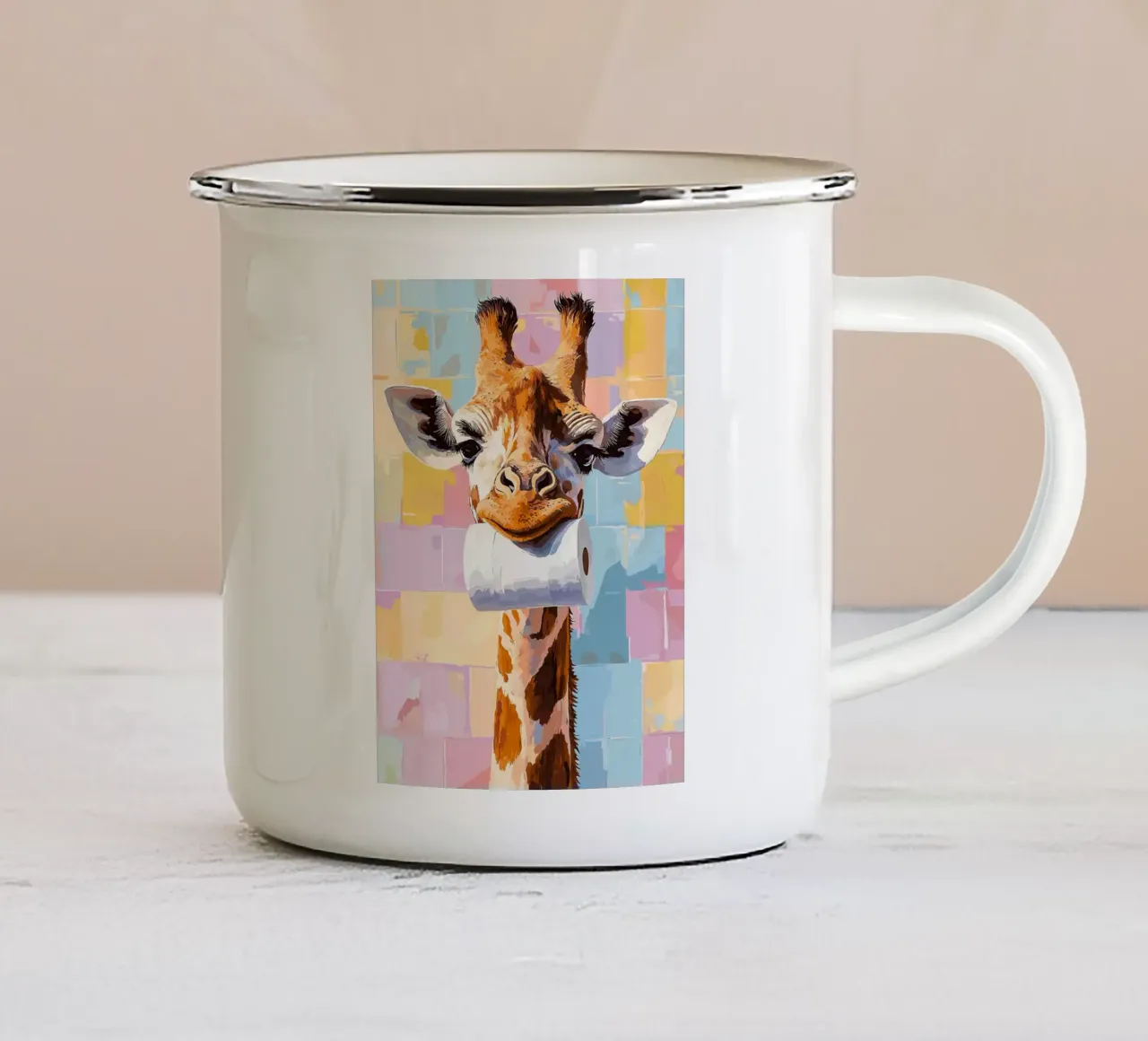 Giraffa con rotolo di carta igienica tazza in smalto da JoyWalkerShop