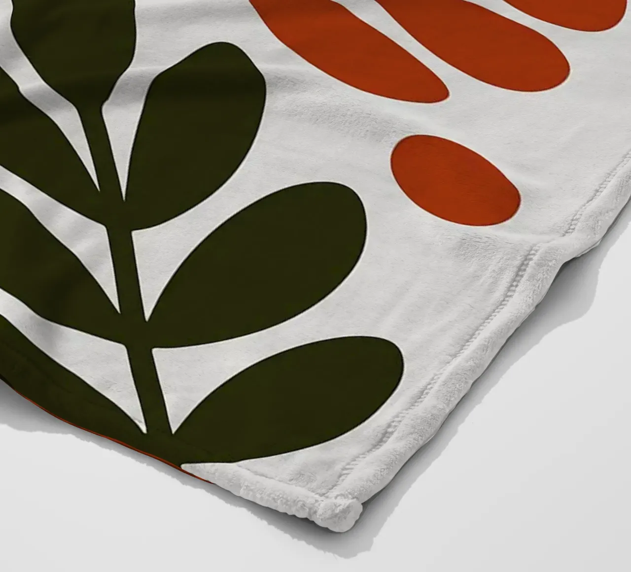 Motivo botanico con foglie e fiori coperta in pile da Damion Francis