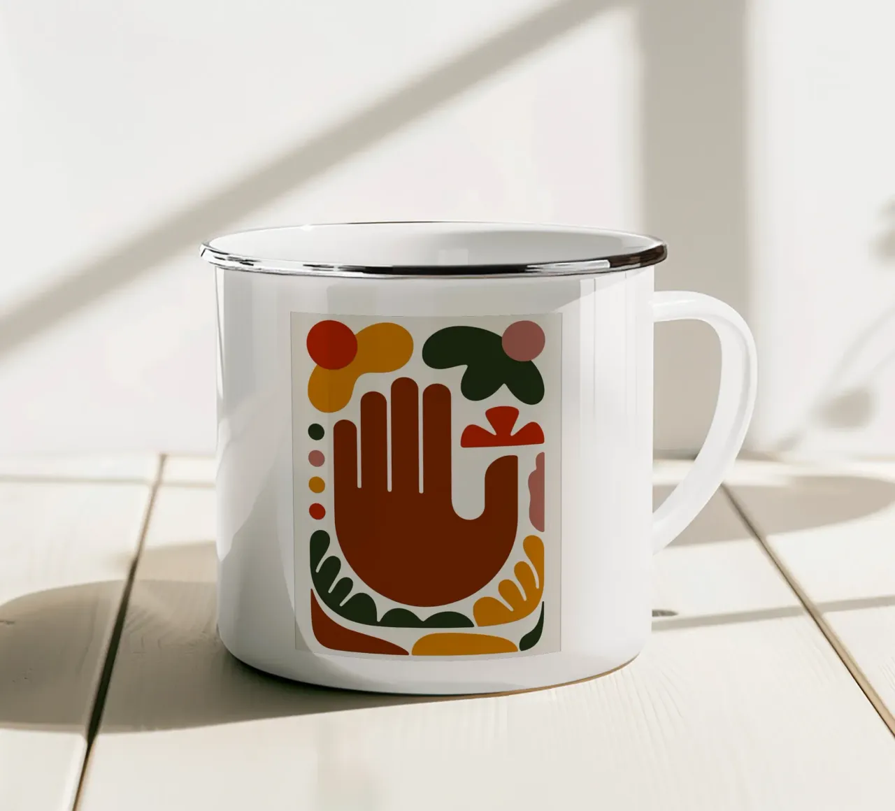 Mano astratta con forme geometriche tazza in smalto da Damion Francis