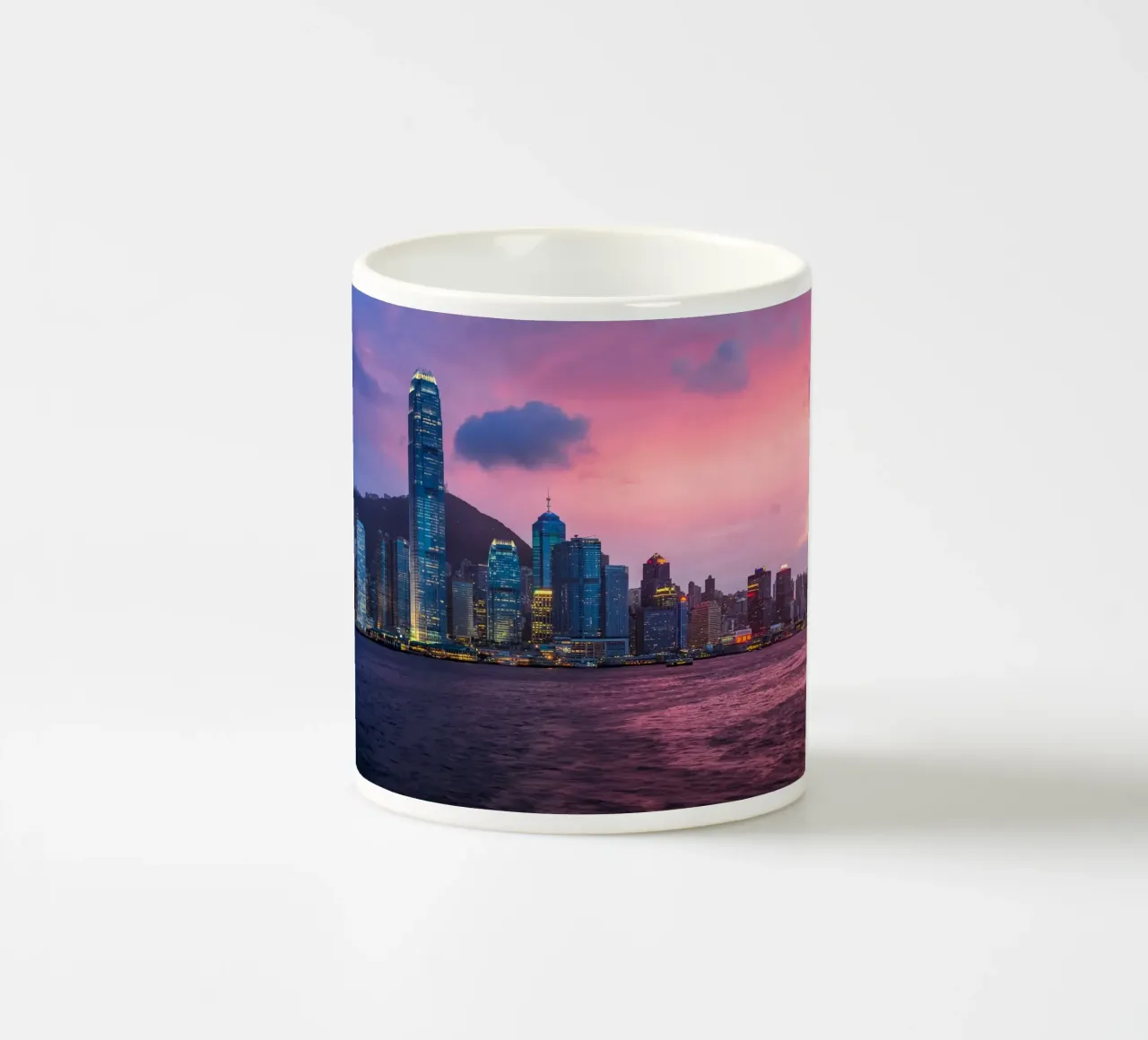 HONG KONG 04 tazza in ceramica da Tom Uhlenberg