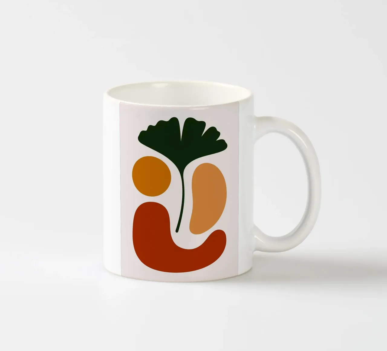 Arte botanica astratta con foglie di Ginkgo tazza in ceramica da Damion Francis