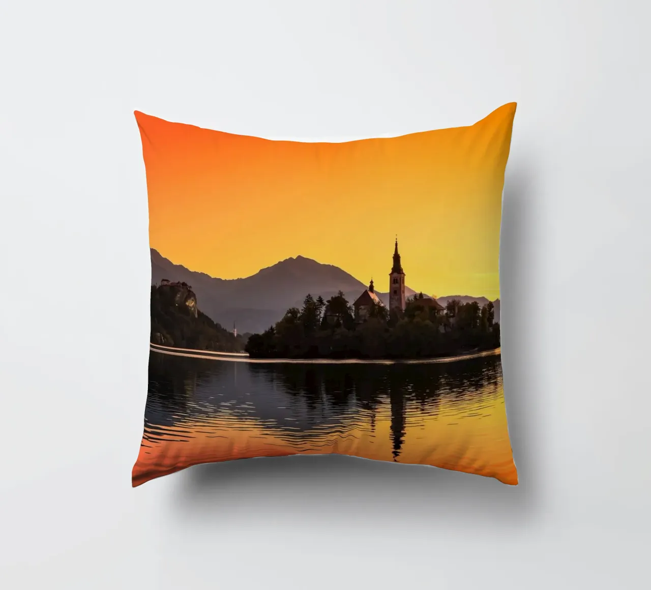 BLED 01 cuscino da Tom Uhlenberg