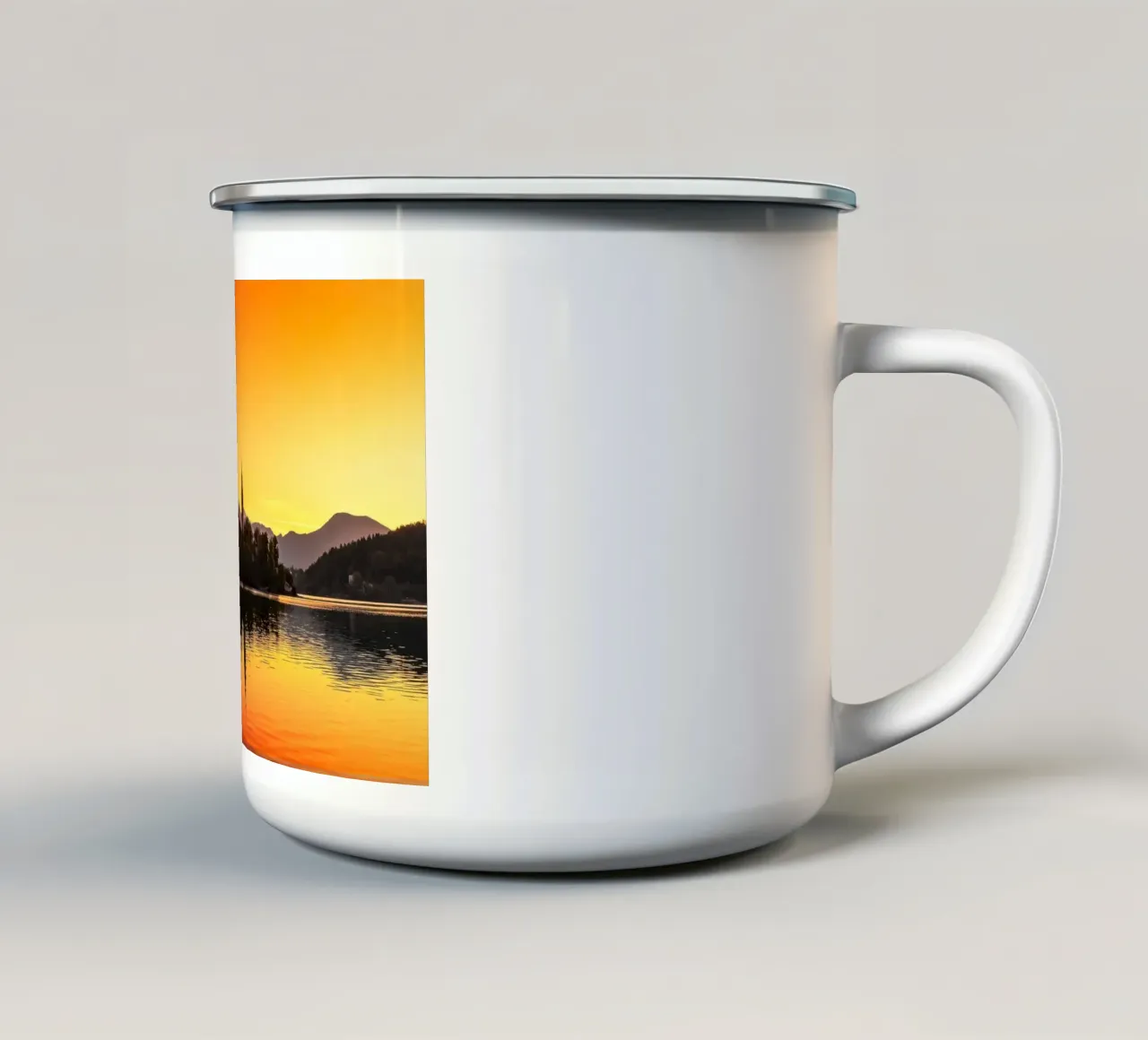 BLED 01 tazza in smalto da Tom Uhlenberg