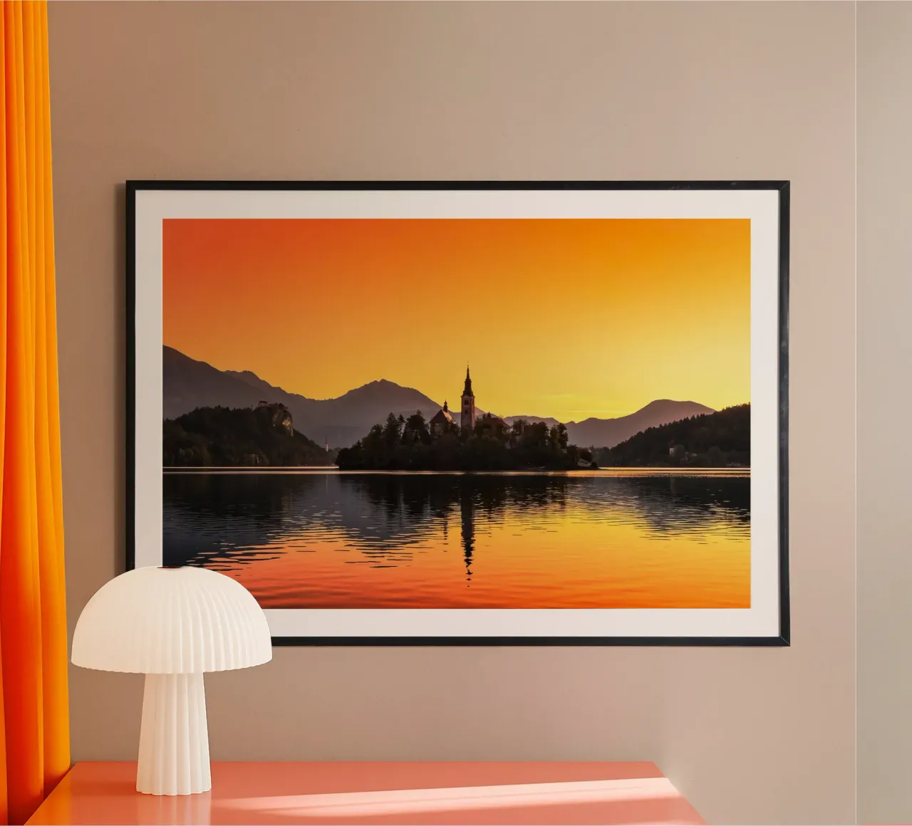 BLED 01 poster da Tom Uhlenberg