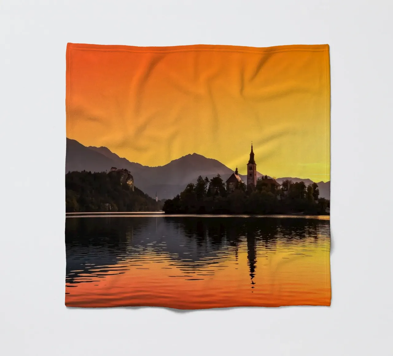 BLED 01 coperta in pile da Tom Uhlenberg