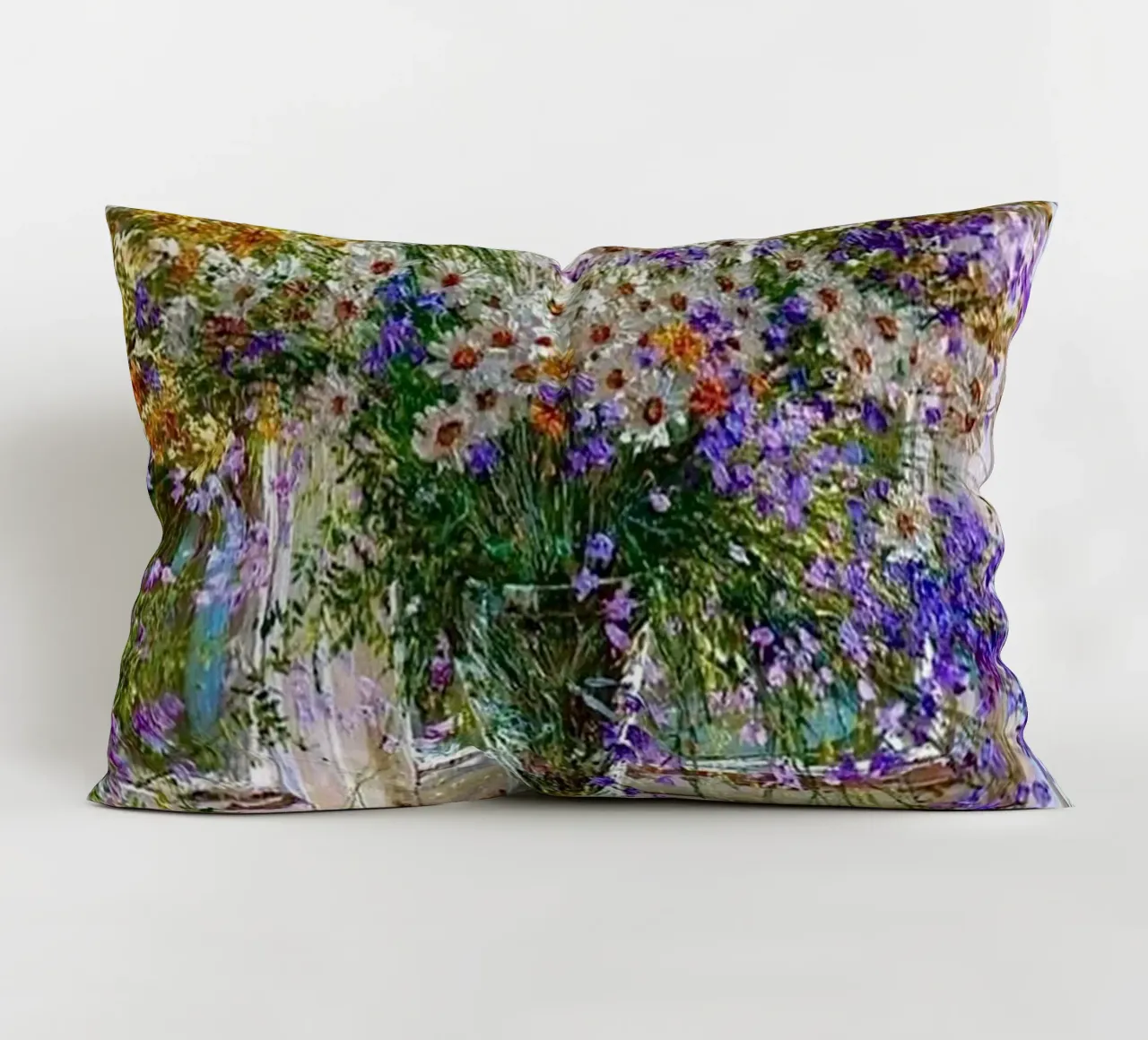 I fiori viola di Monet cuscino da KOOL STORE