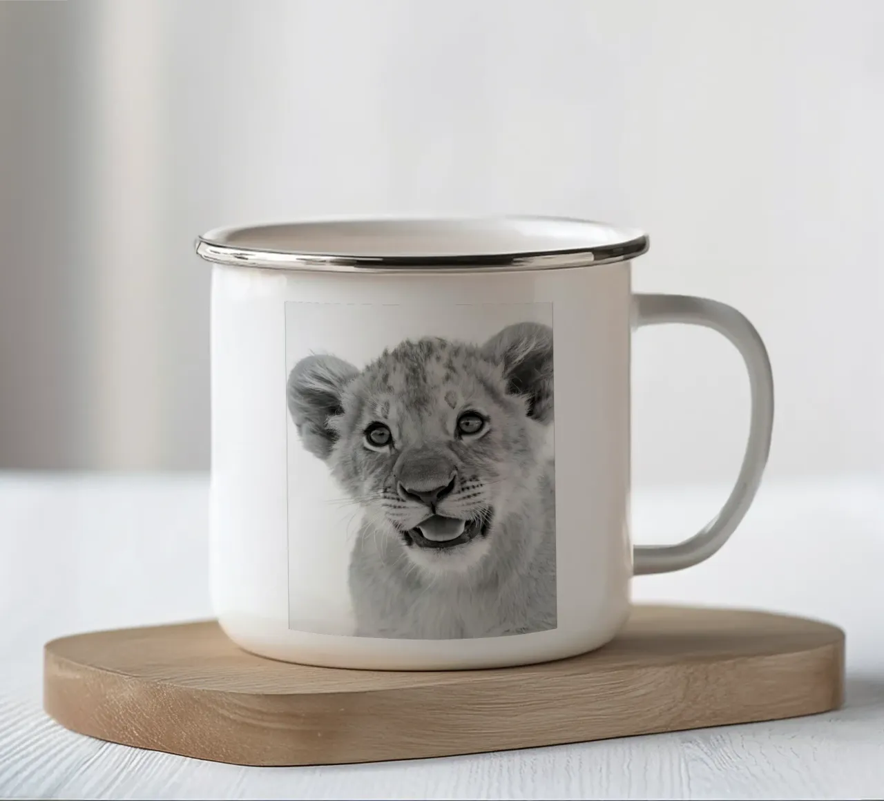 Giovane leone tazza in smalto da 🎁 NOBELART