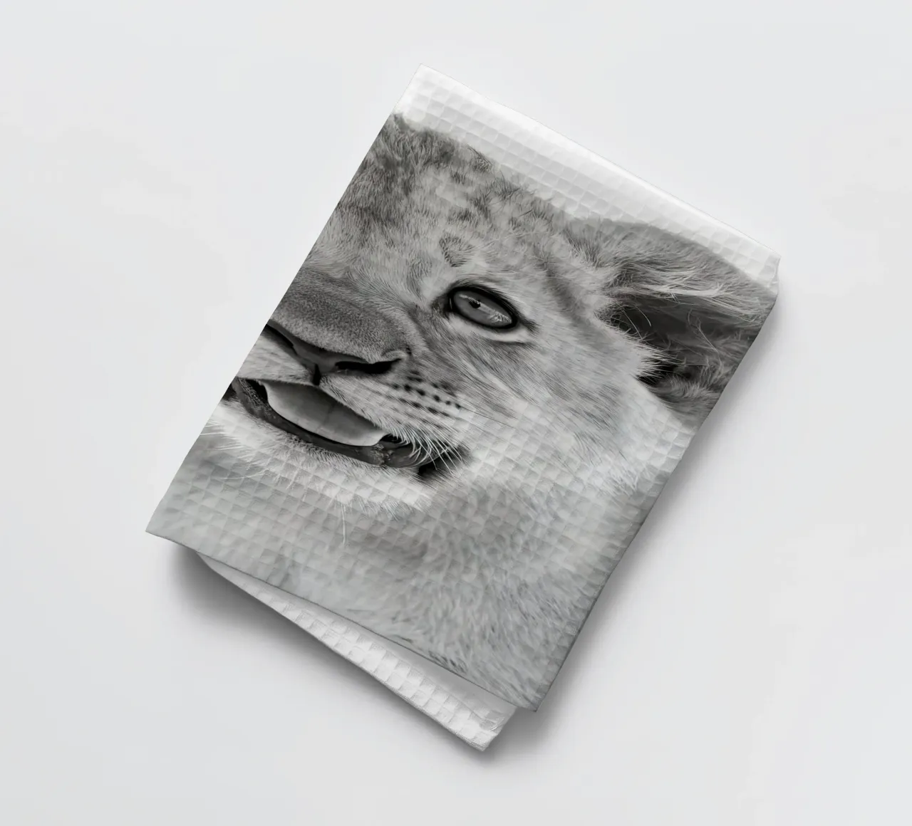 Jonge leeuw theedoek van 🎁 NOBELART