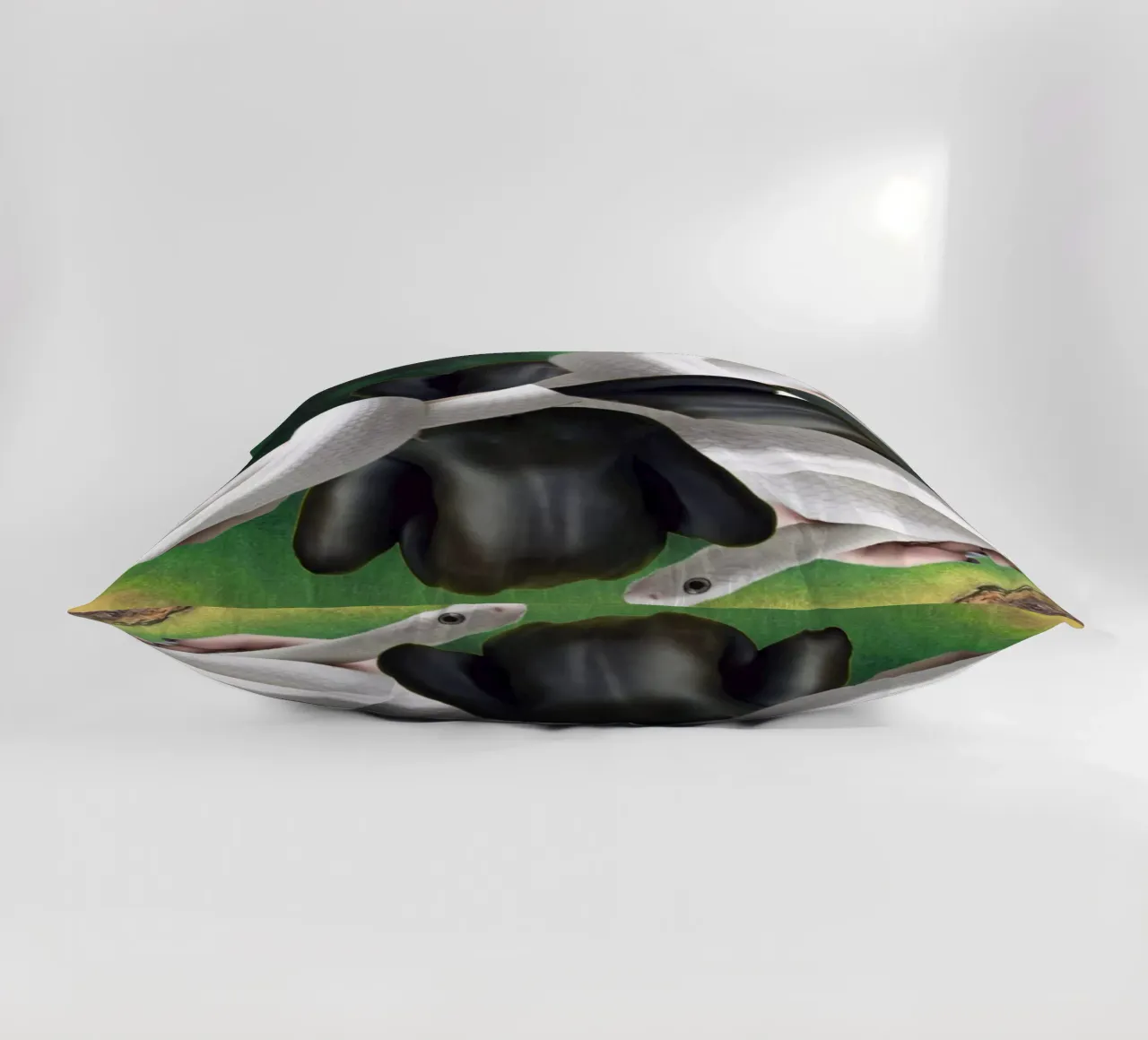 Serpente cuscino da dekonstruktiv