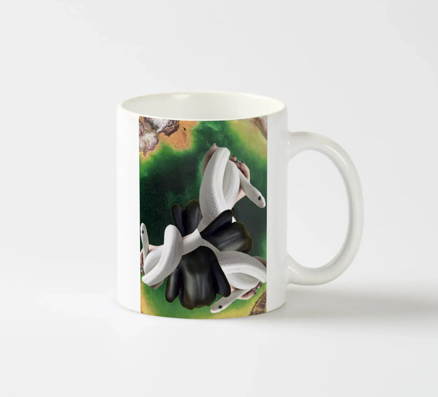 Snake Keramik Tasse von dekonstruktiv