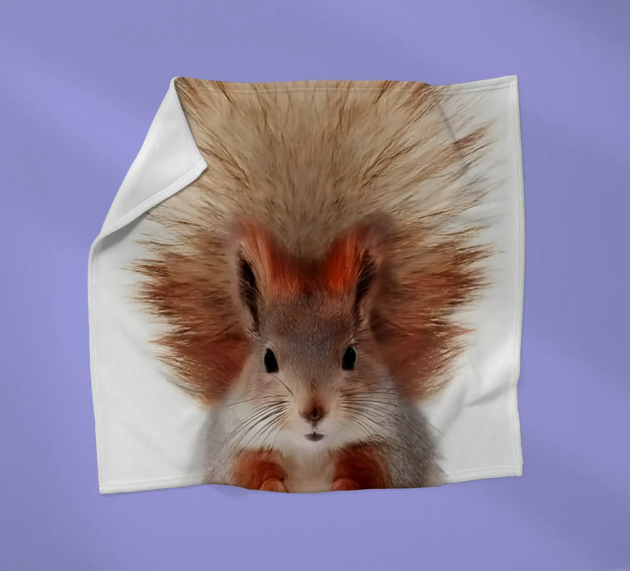 Coda soffice coperta in pile da Pixel Boy