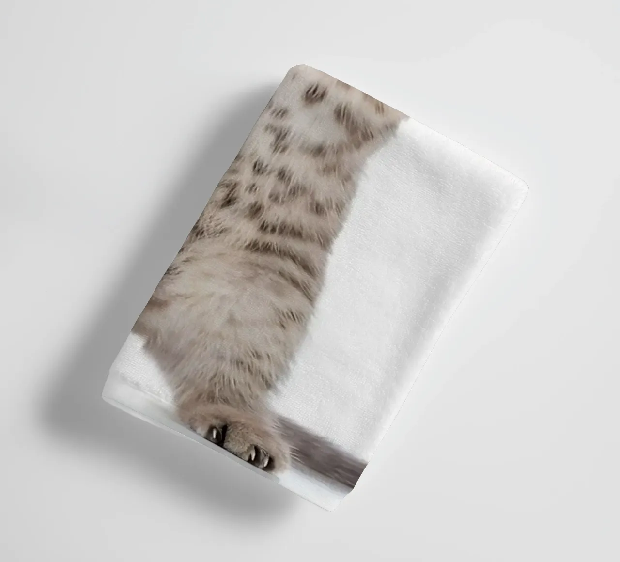 Zampe in su! asciugamano da bagno da Pixel Boy