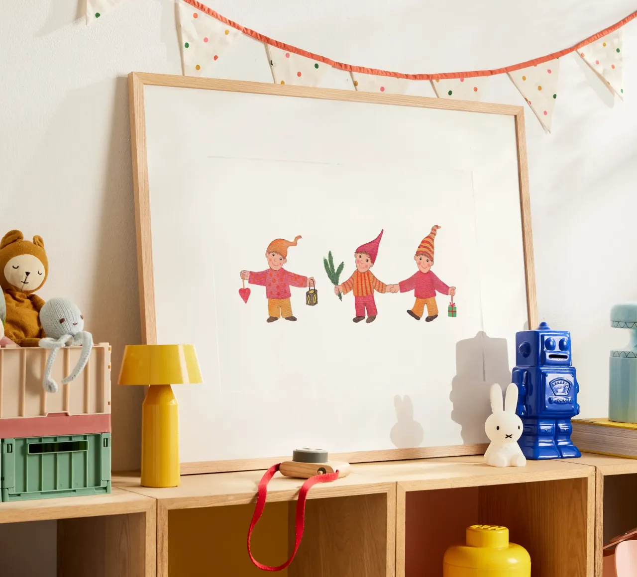 Piccoli gnomi di Natale poster con telaio in legno da Farbwelten