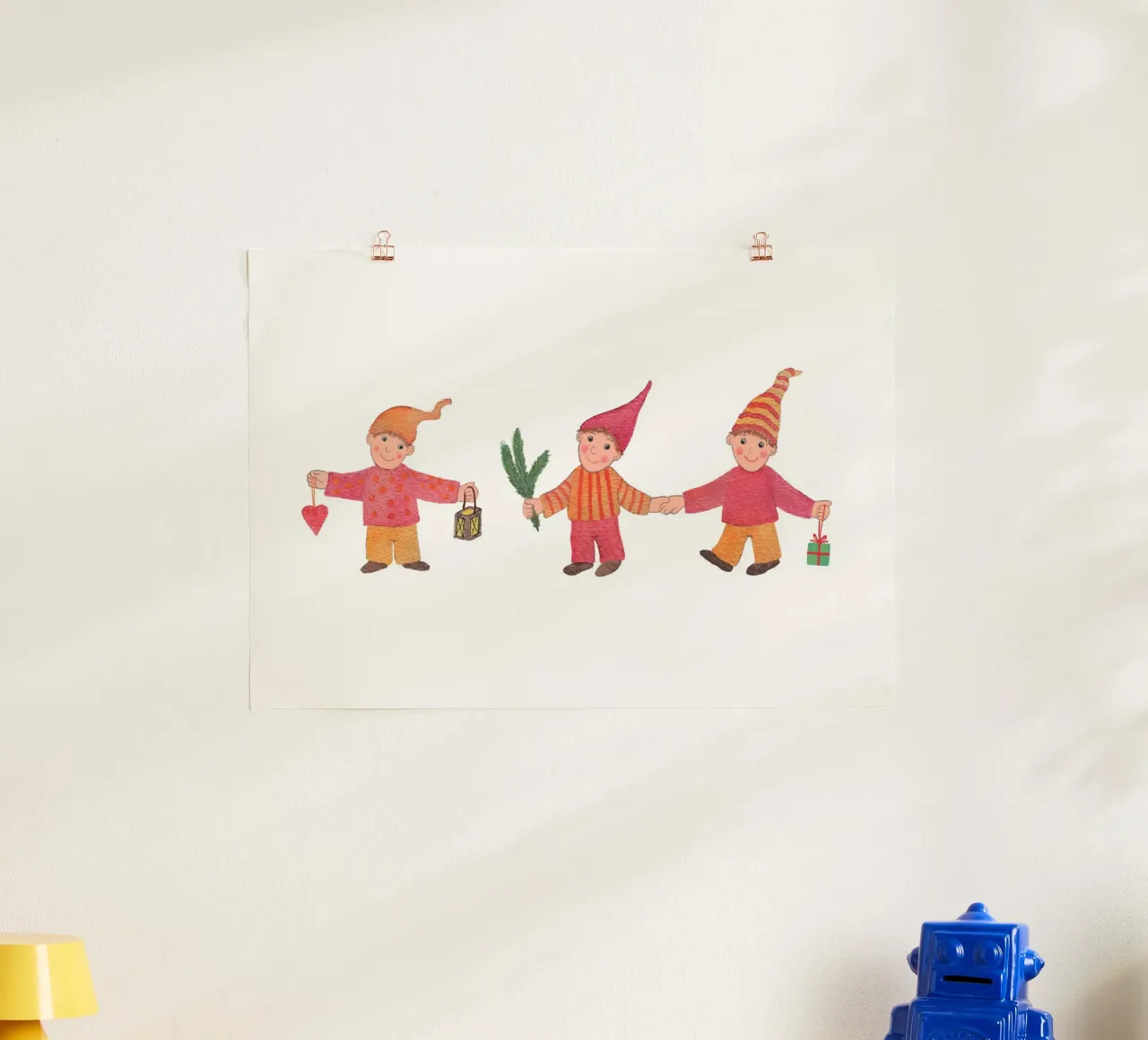 Piccoli gnomi di Natale poster con telaio in legno da Farbwelten