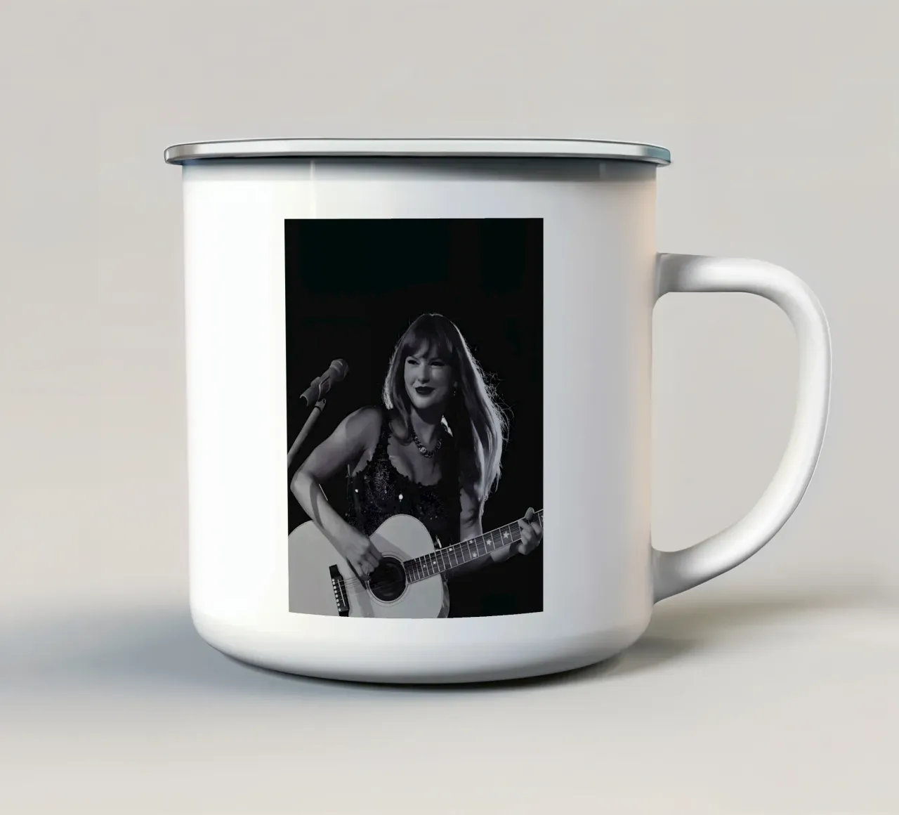 Notte acustica tazza in smalto da vintage singer