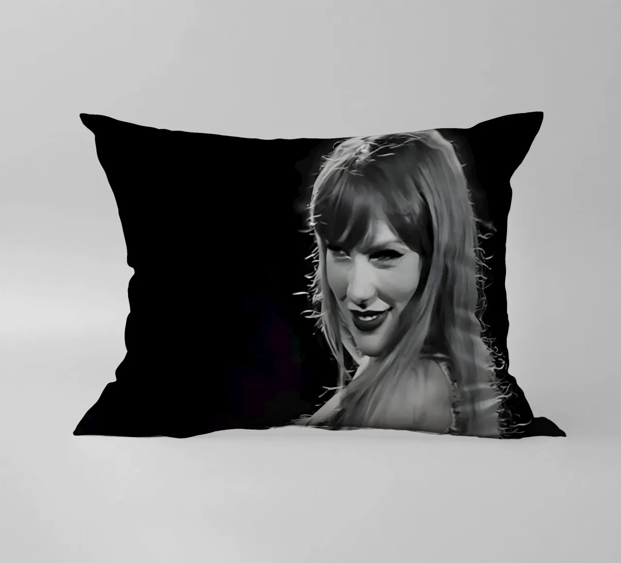 Taylor Swift sul palco cuscino da vintage singer