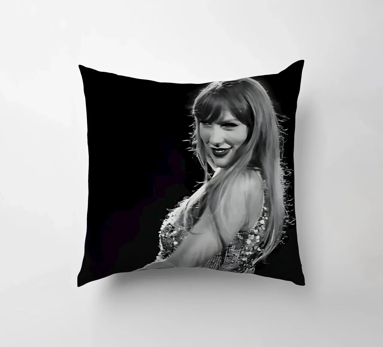 Taylor Swift sul palco cuscino da vintage singer