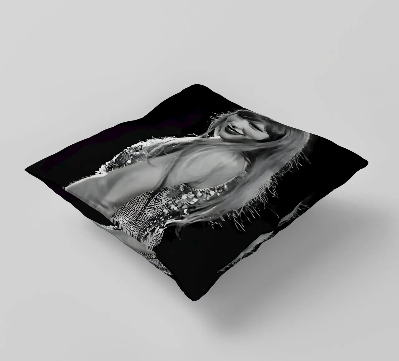 Taylor Swift auf der Bühne Kissen von vintage singer