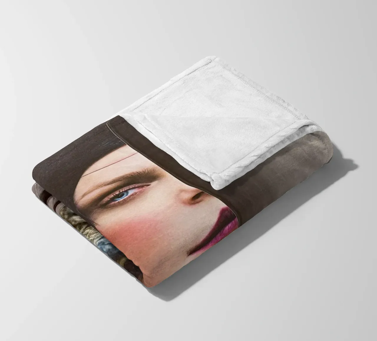 Hiding place fleece blanket by dekonstruktiv