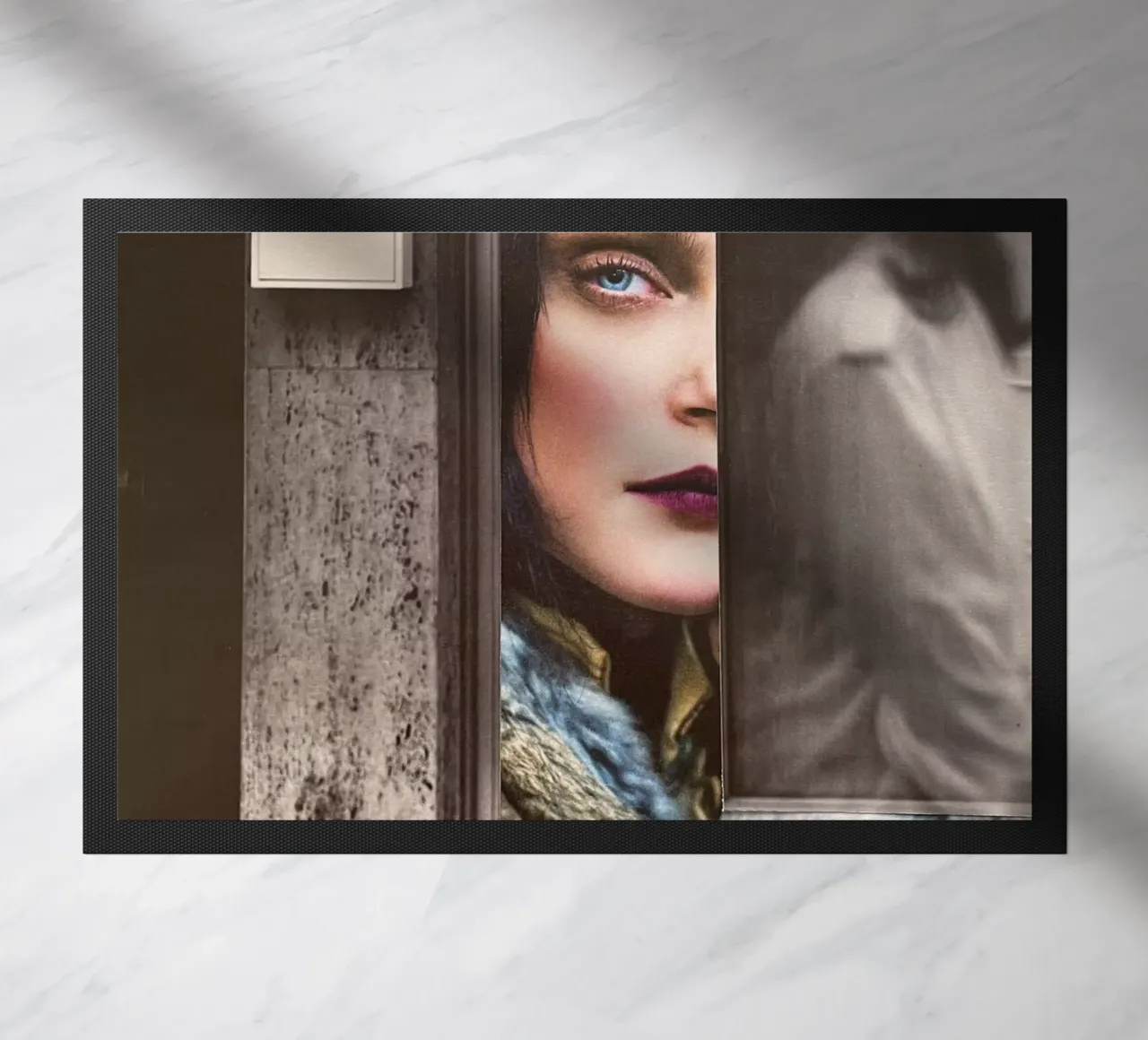 Hiding place Fußmatte von dekonstruktiv