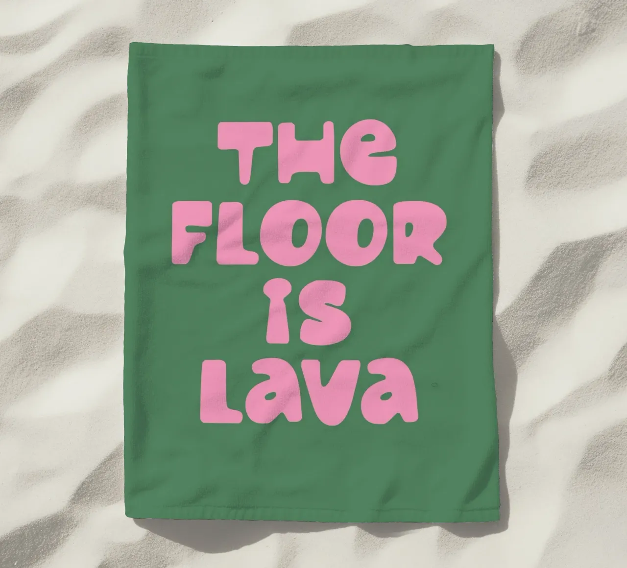 The Floor Is Lava telo mare da EverLuvv Studio