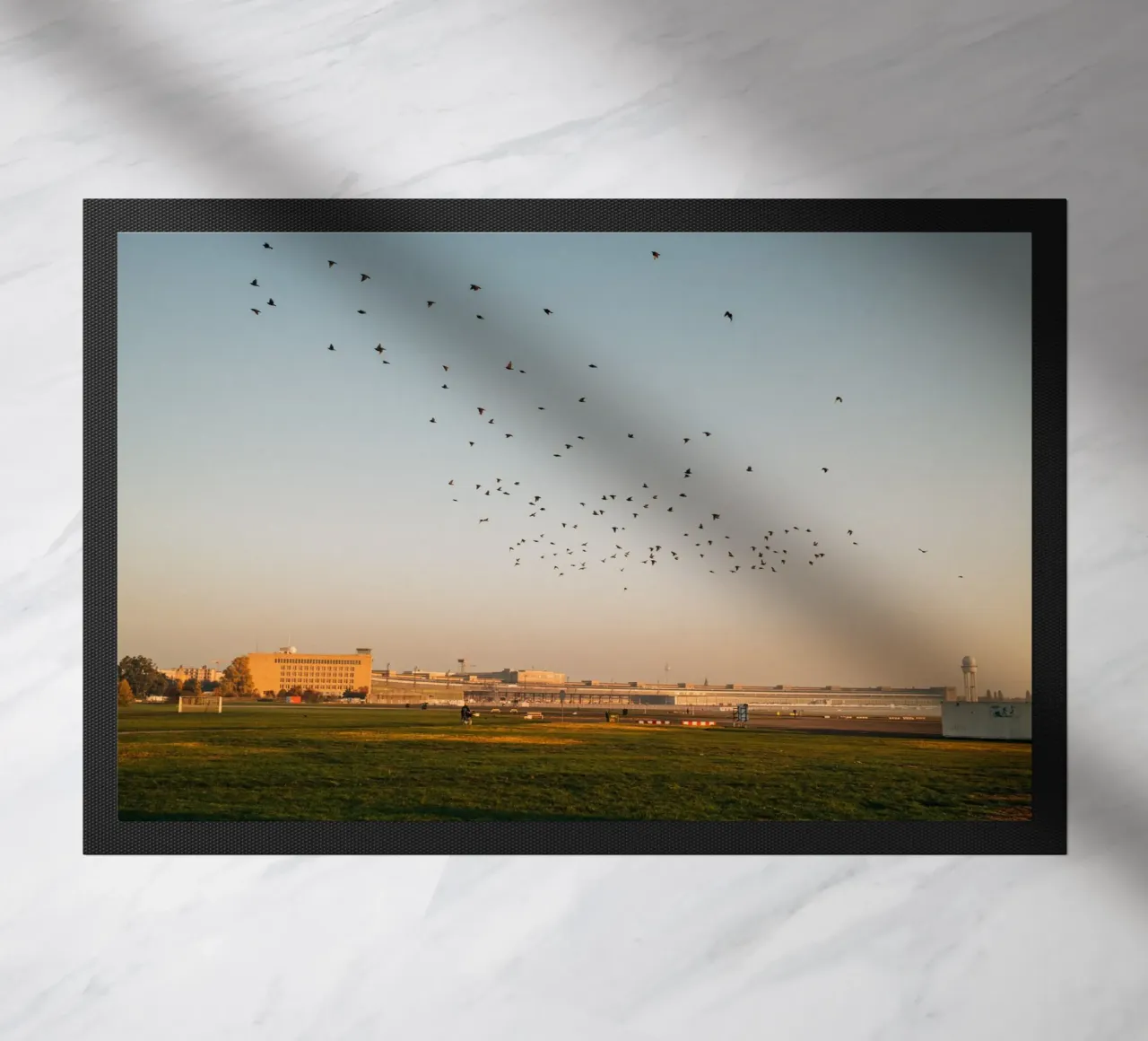 Una mattina d'autunno a Berlino | Tempelhofer Feld zerbino da Bold and Retro