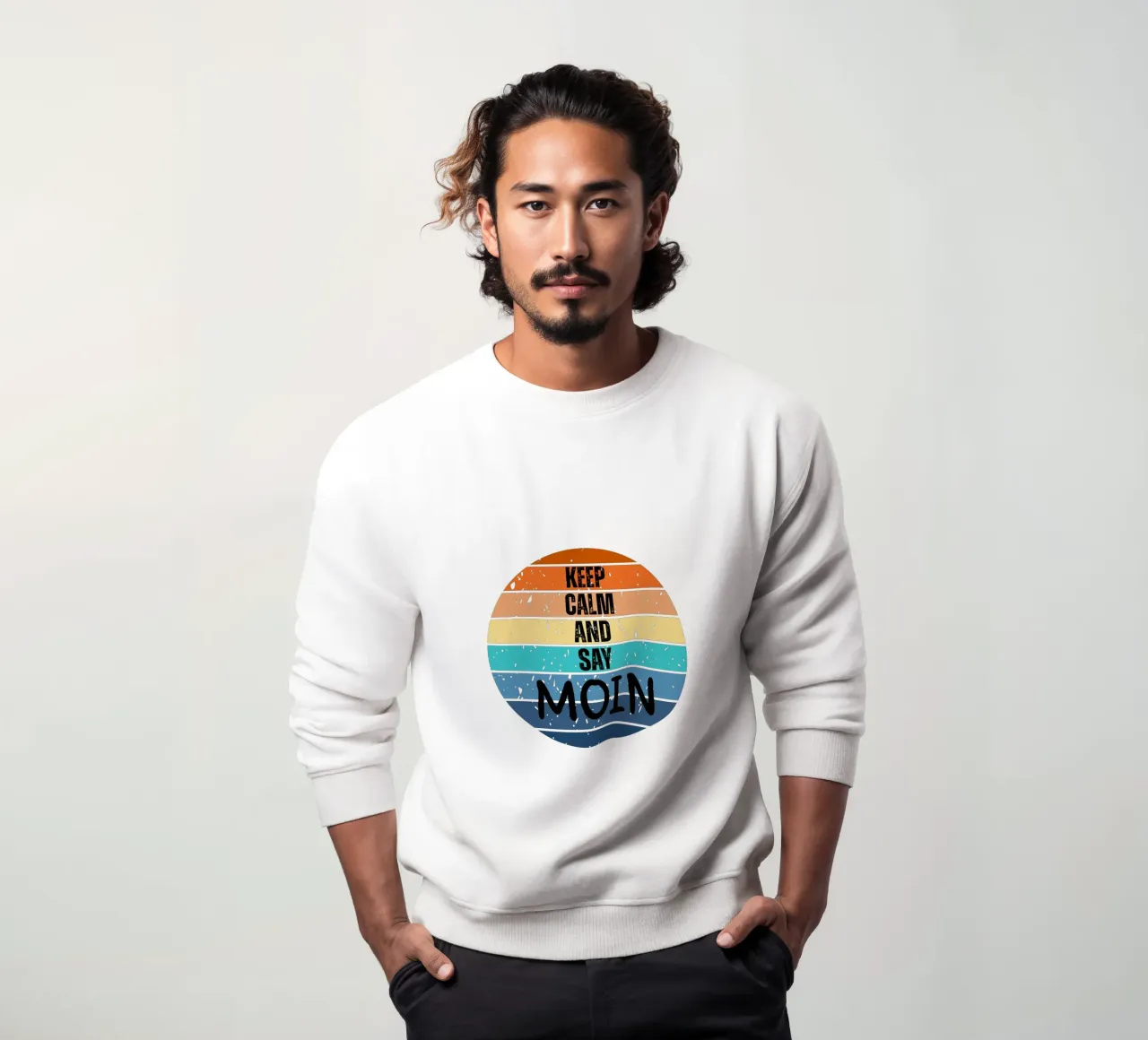 Keep Calm and Say MOIN - Retro zonsondergang Noord-Duits ontwerp sweatshirt van Fies&Fein