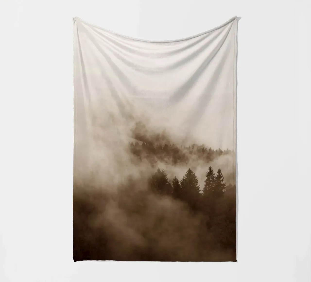 hued foggy forests coperta in pile da Studio Nahili