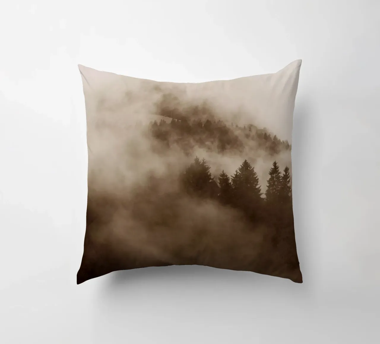 hued foggy forests cuscino da Studio Nahili