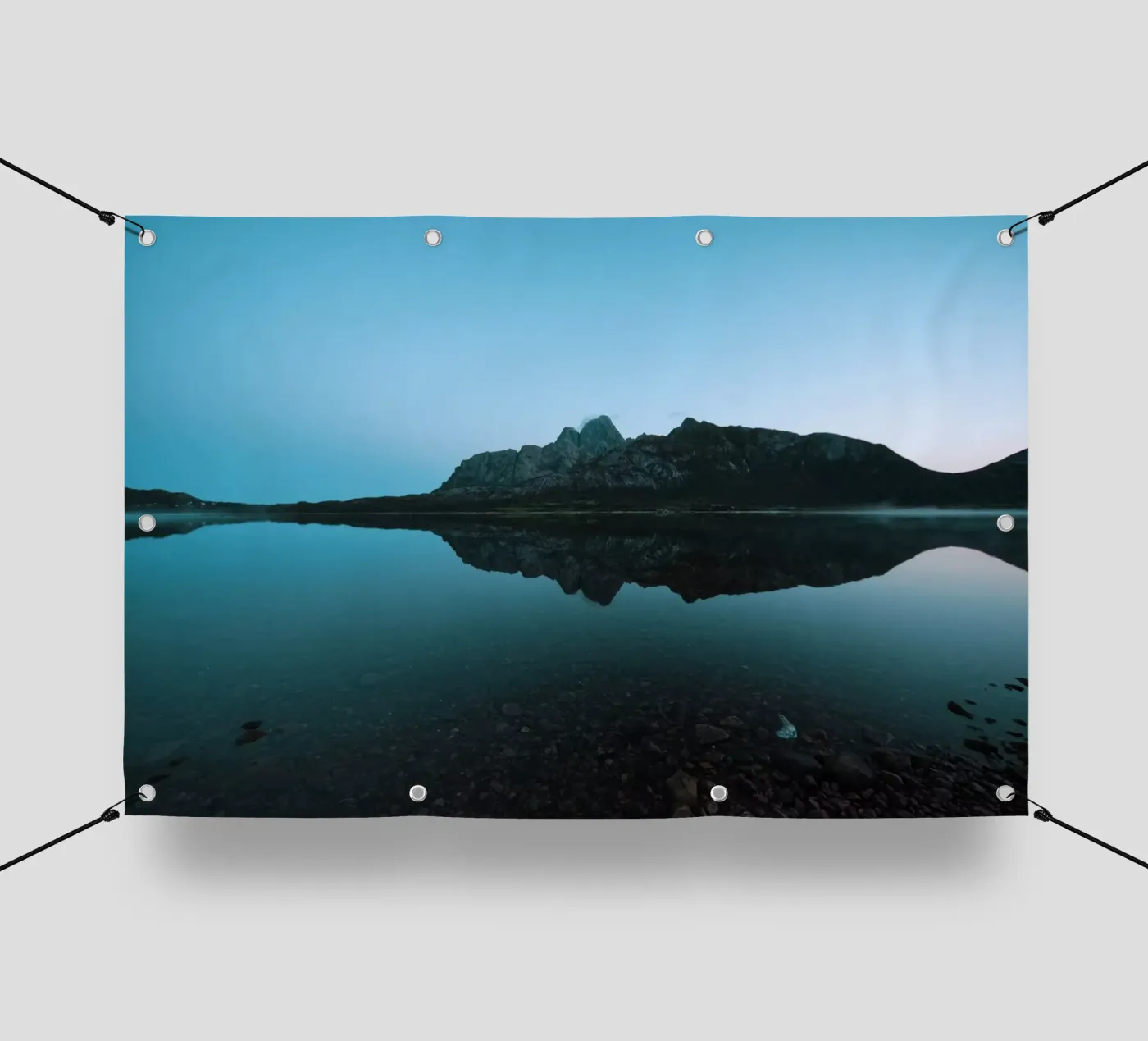 Mountain Reflection PVC Plane von Fjöllart