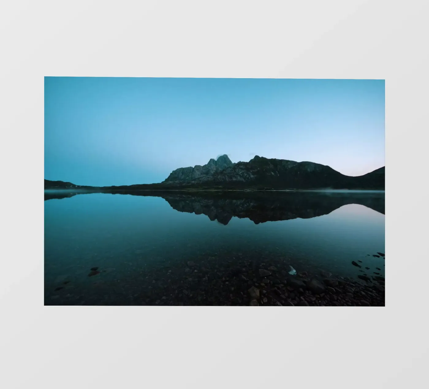 Mountain Reflection PVC Plane von Fjöllart