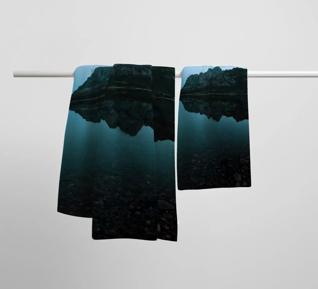Mountain Reflection towel by Fjöllart