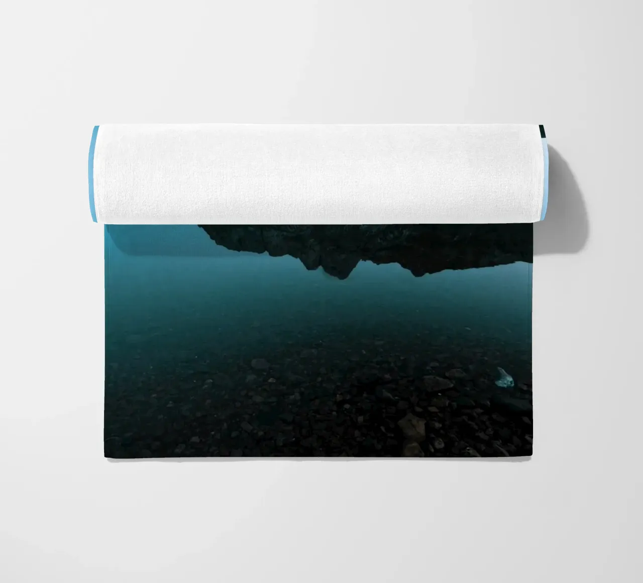 Mountain Reflection telo mare da Fjöllart