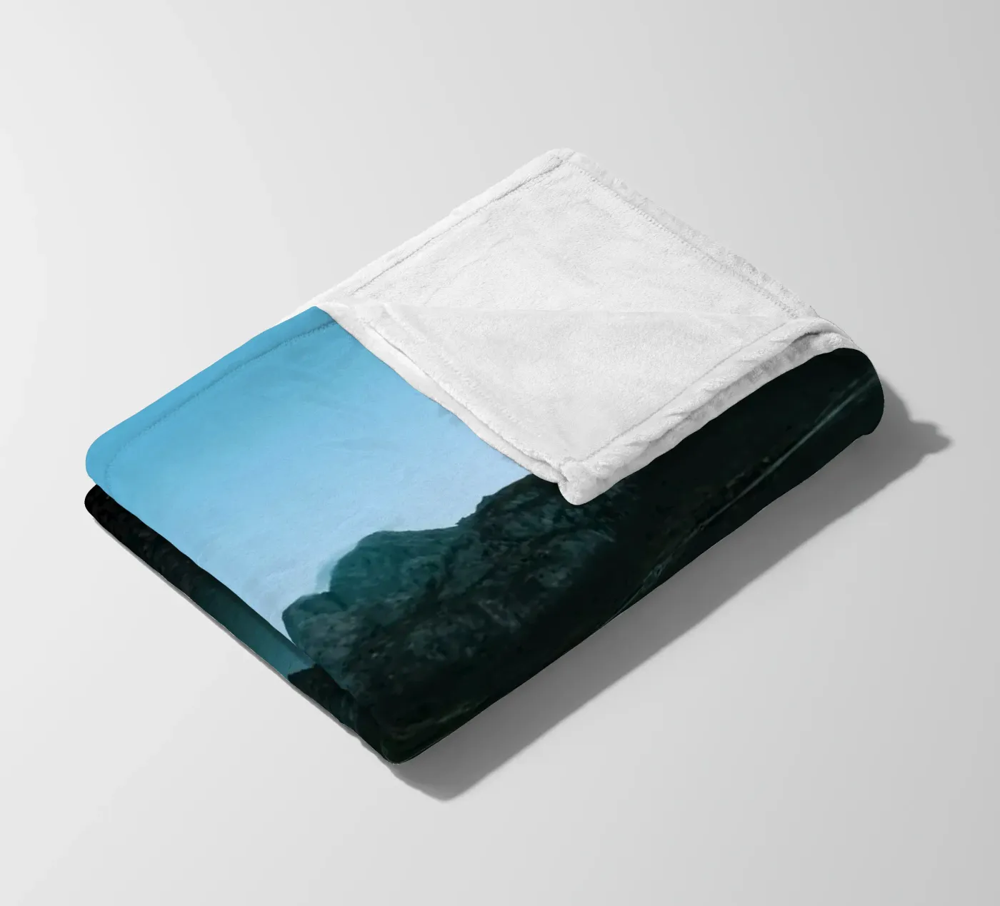 Mountain Reflection fleece blanket by Fjöllart