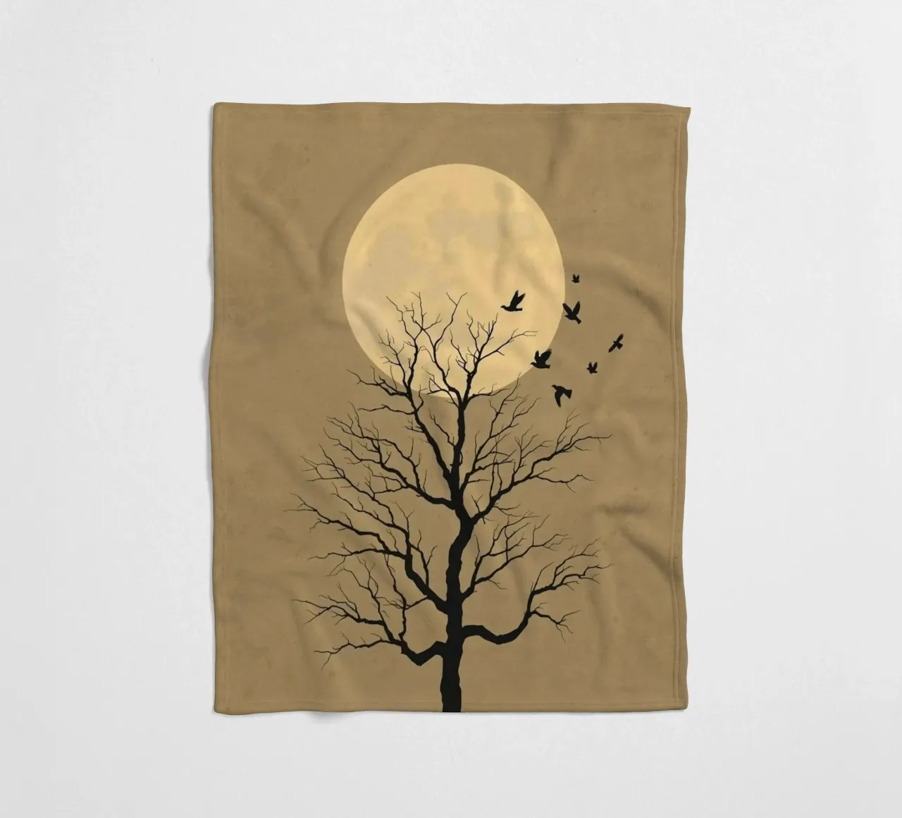 Silhouette di albero con luna piena coperta in pile da DesignArt