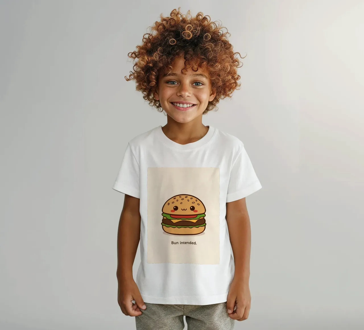 Un simpatico hamburger con "Bun Intended". t-shirt bambini da DesignDoodle
