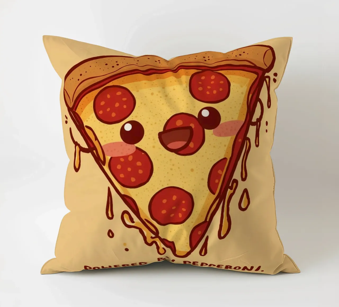 "Powered by Pepperoni" cuscino da DesignDoodle