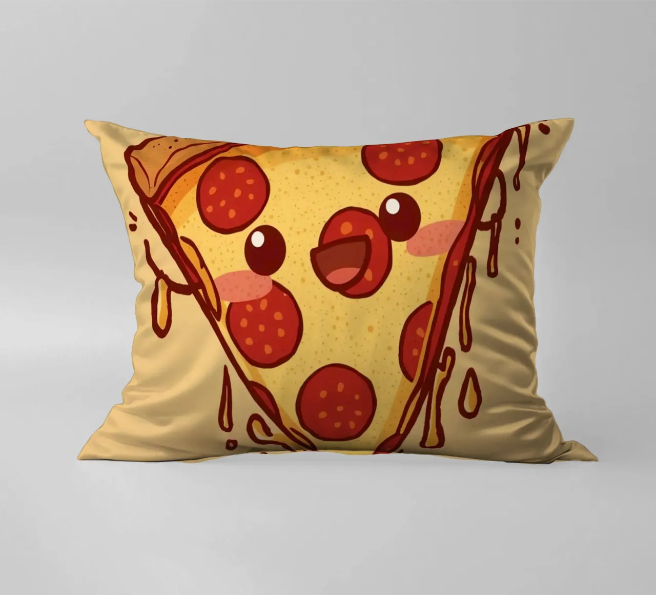 "Powered by Pepperoni" cuscino da DesignDoodle