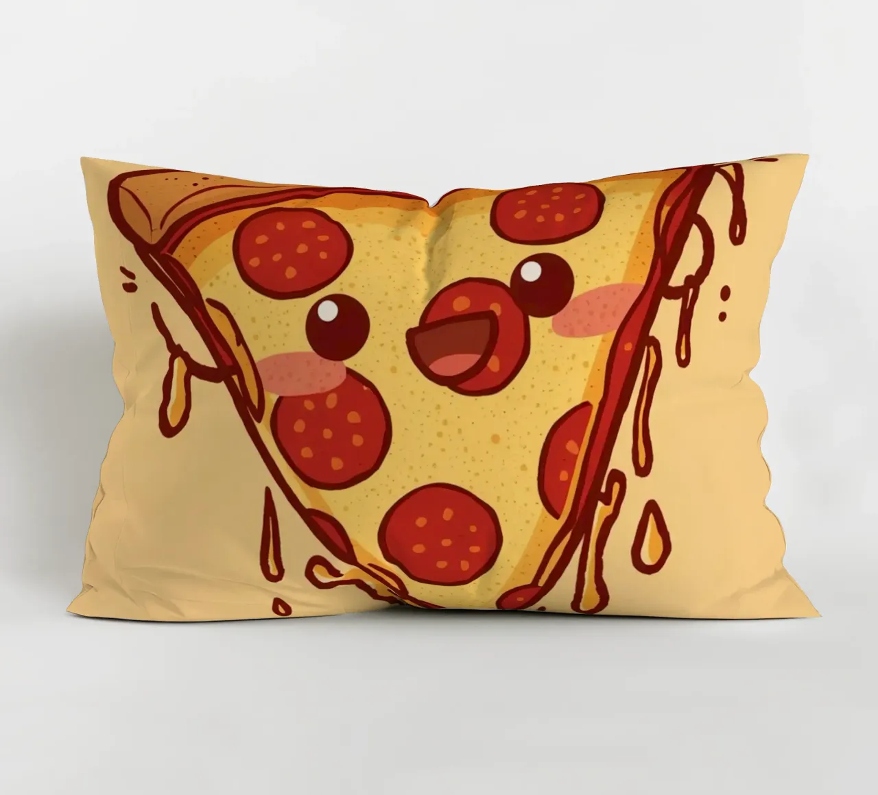 "Powered by Pepperoni" cuscino da DesignDoodle
