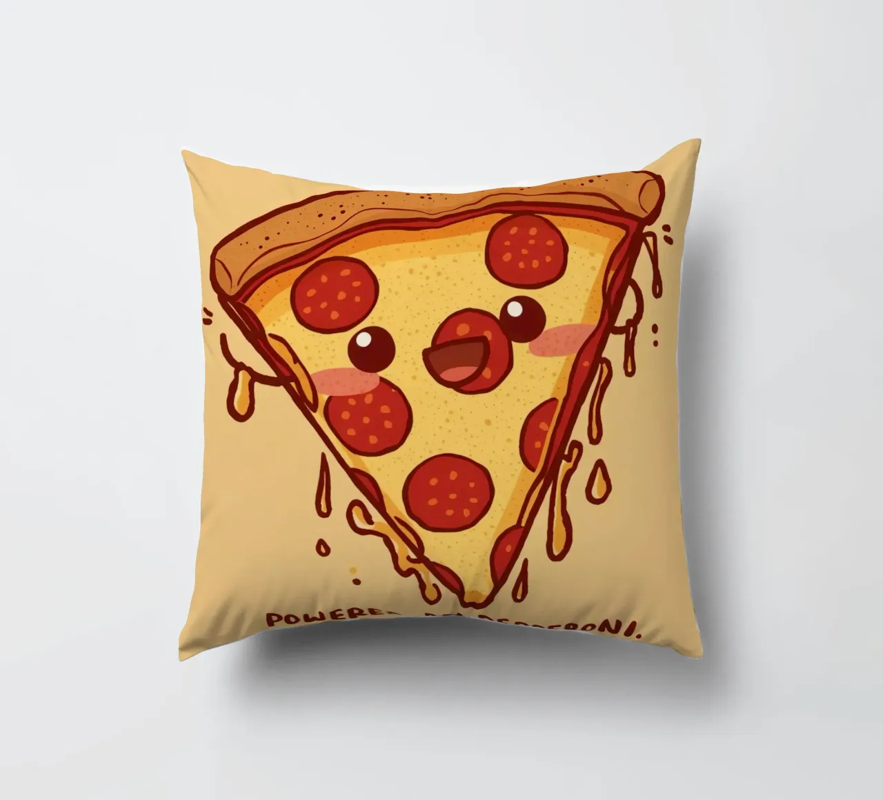 "Powered by Pepperoni" cuscino da DesignDoodle