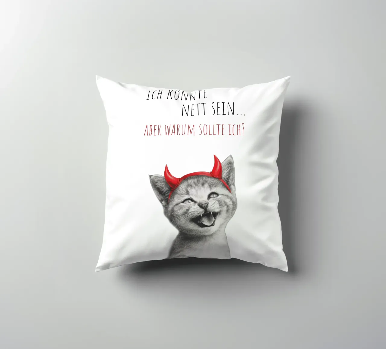 Coole Katze - Kleines Teufelchen cuscino da Melanie Viola
