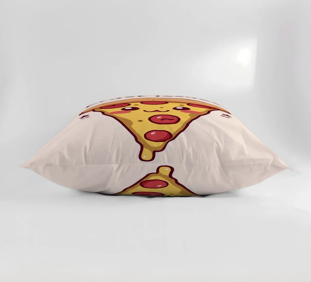 Fetta di pizza carina "Problemi di crosta cuscino da DesignDoodle