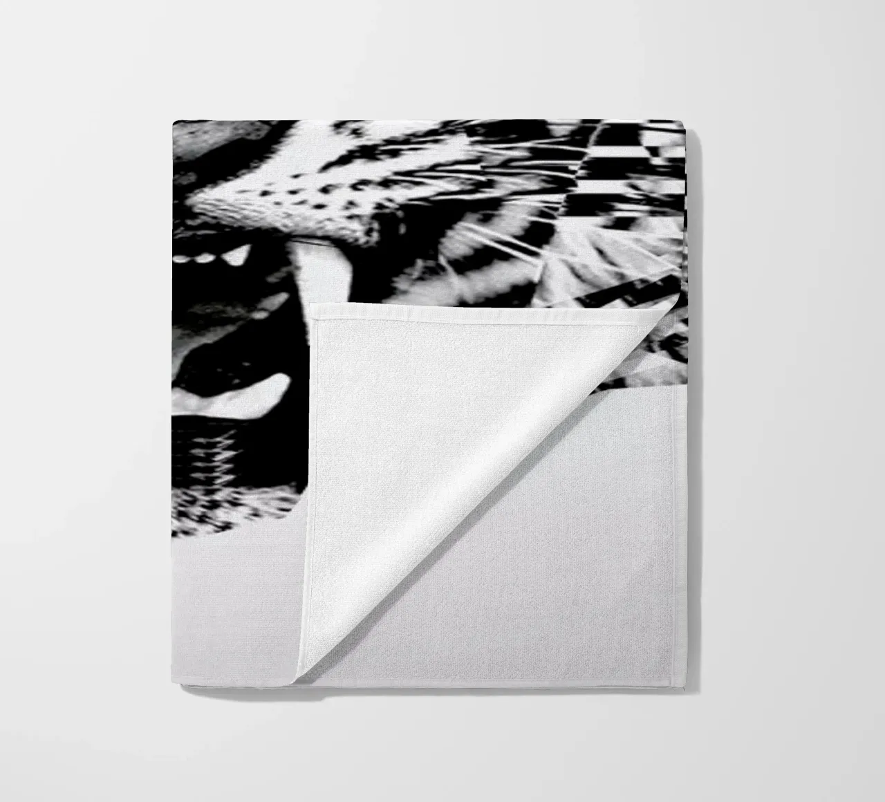 Ingwe. telo mare da Three Of The Possessed