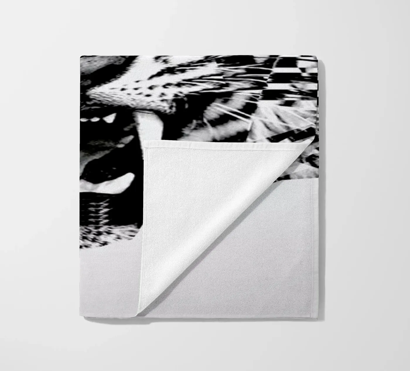 Ingwe. telo mare da Three Of The Possessed