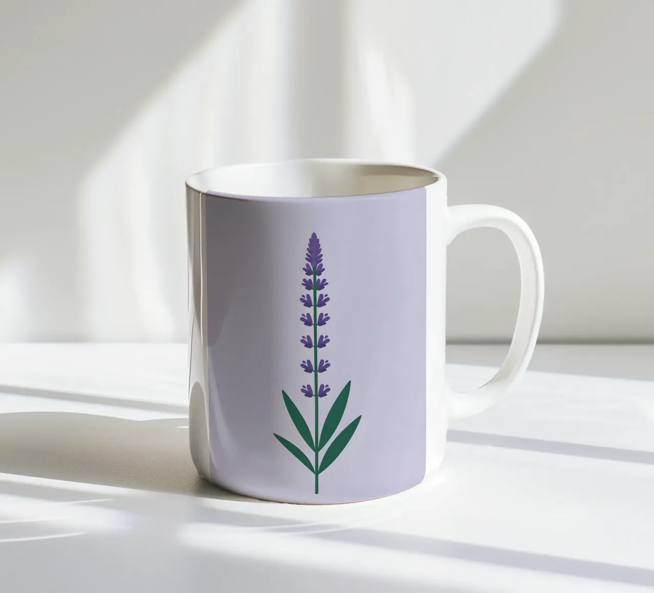 Stelo di lavanda tazza in ceramica da Botanical Gallery