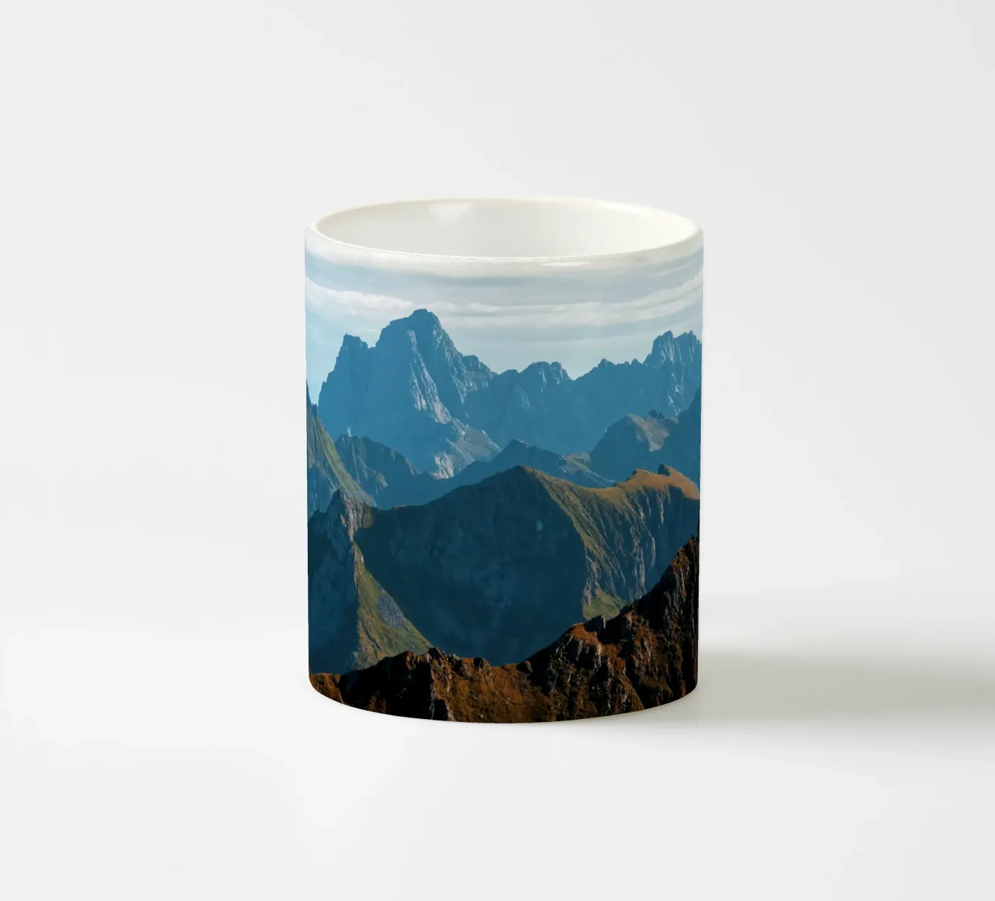 Mountain range ceramic mug by Fjöllart